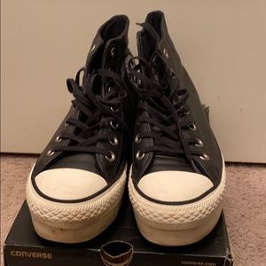 Platform leather converse